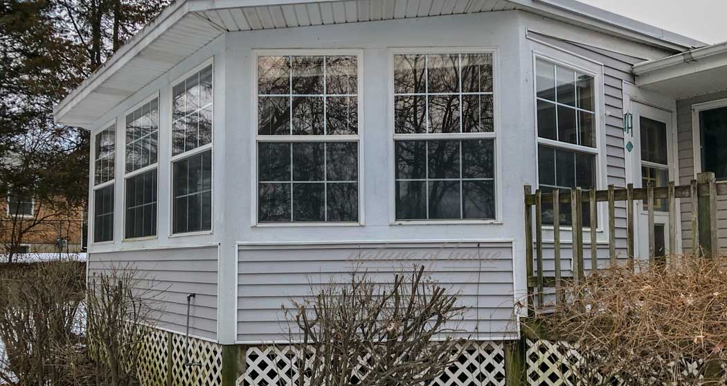 Roof Overhang Guide 5 flat roof with no roof overhang on south side