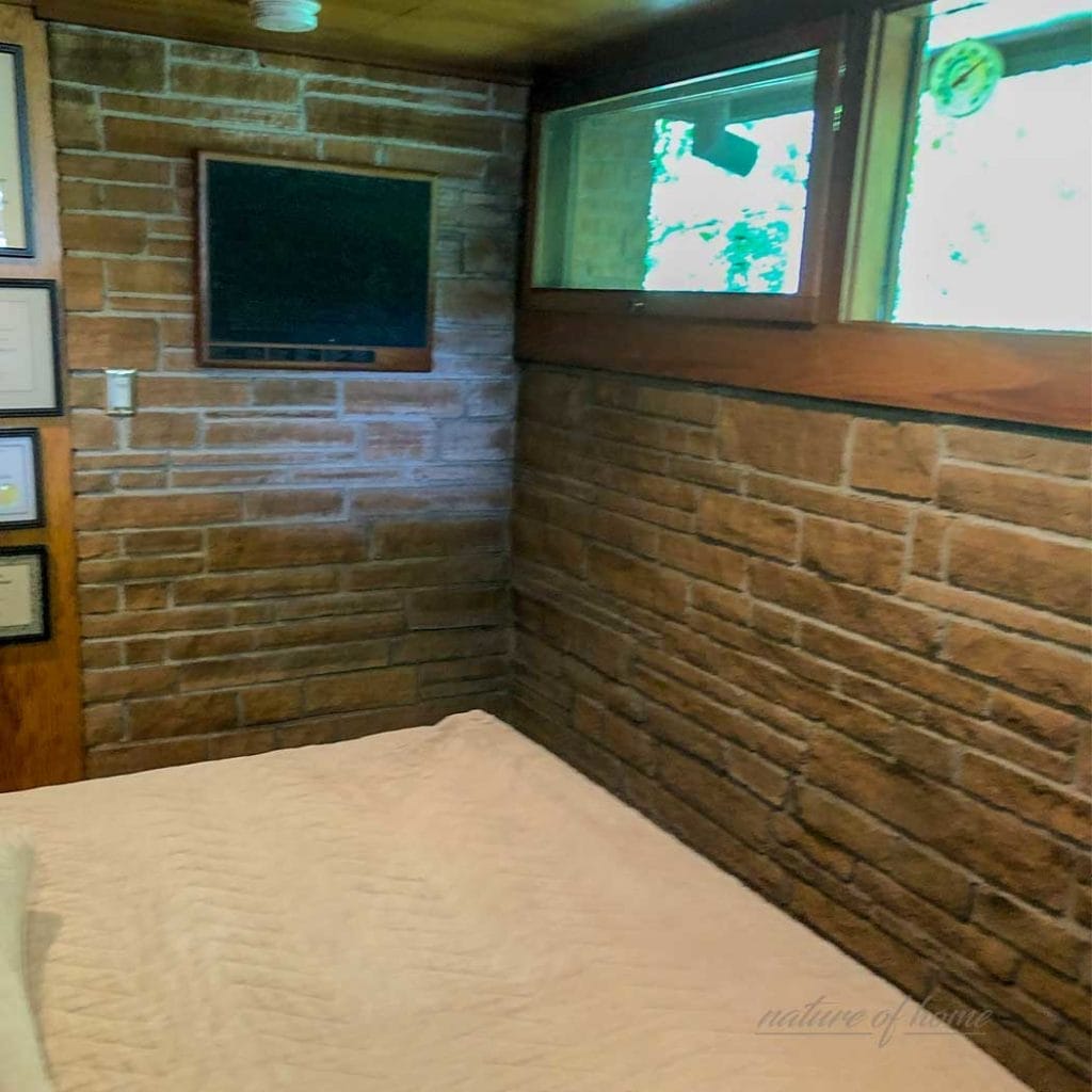 Seth Peterson / Frank Lloyd Wright Cottage in Lake Delton, Wi 5 bedroom in seth peterson cottage