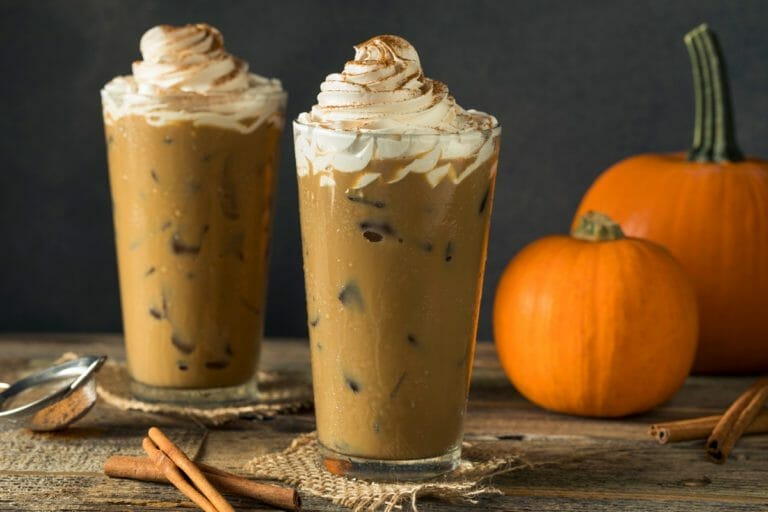 An Iced Pumpkin Spice Latte That's Perfect For Warm Fall Days 5 iced pumpkin spice latte