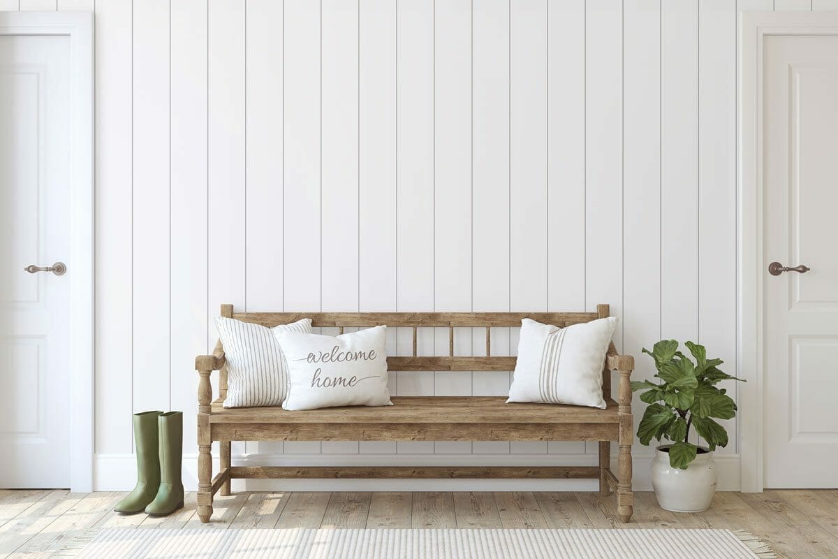 16 Things in 70s Homes: Cringeworthy & Loved Come Back Items 7 16 Things in 70s Homes: Cringeworthy & Loved Come Back Items - shiplap wall interior dp 271652126 DS