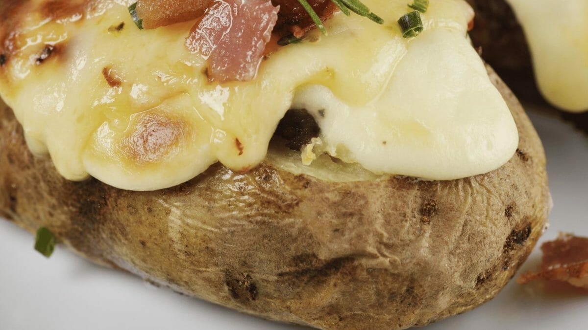The Food Each U.S. State is Known For 13 baked potato