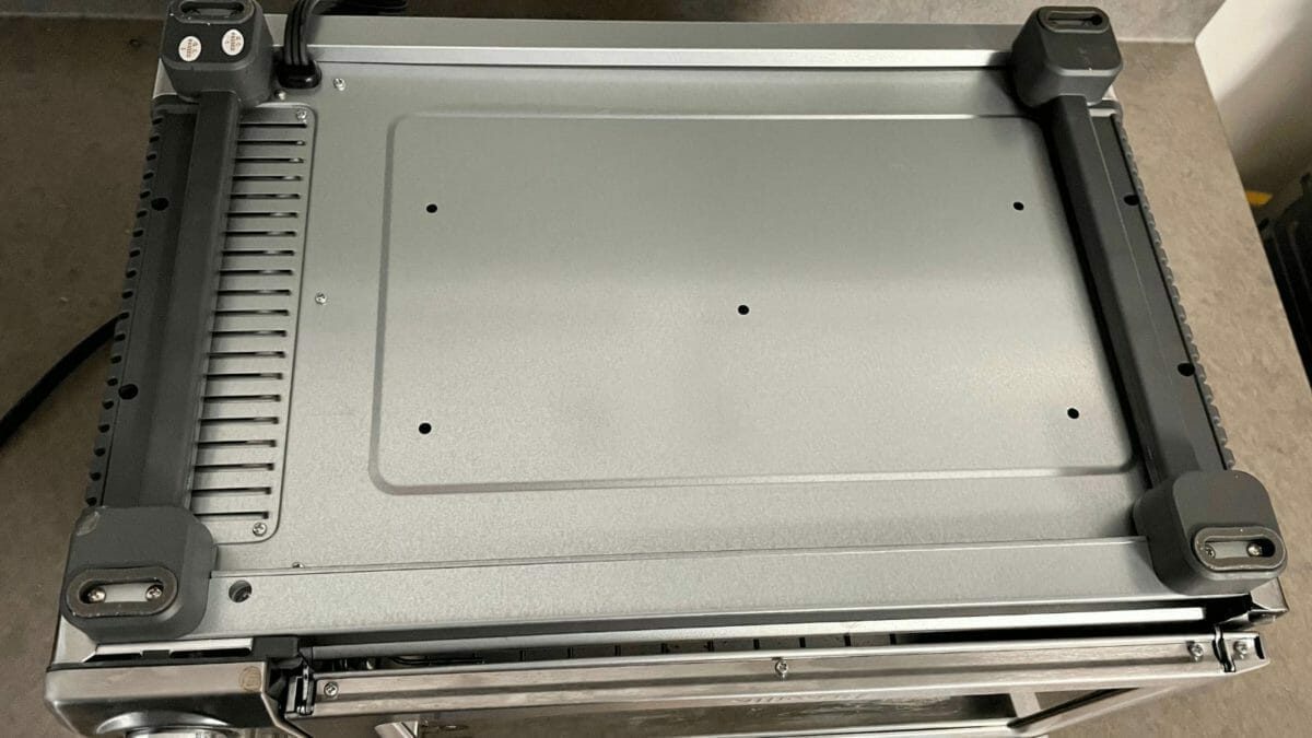 Solution: Breville BOV800XL Smart Oven Convection Toaster (Flaky Start/Cancel Button) 3 Breville bottom panel