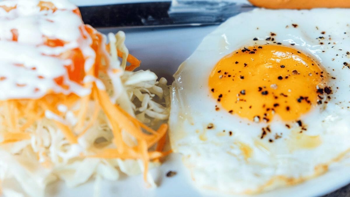 15 Things You Never Knew Were Possible With An Air Fryer 7 15 Things You Never Knew Were Possible With An Air Fryer - fried eggs air fryer un27674426