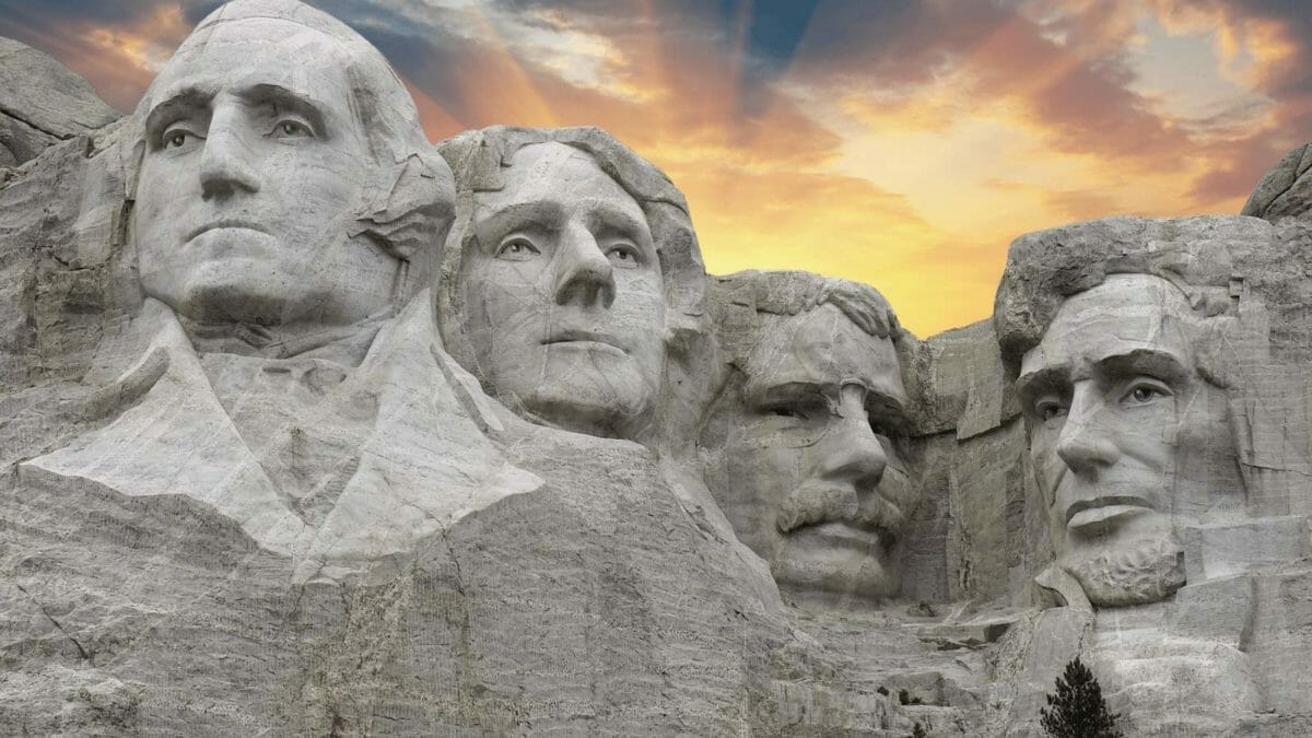 15 Historic U.S. Sites Every History Buff Should Visit 10 mount rushmore