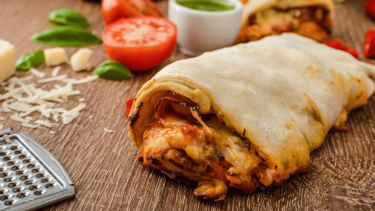 The Food Each U.S. State is Known For 49 Pepperoni Rolls