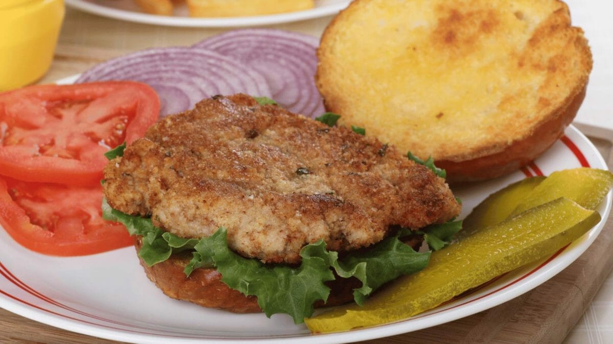 The Food Each U.S. State is Known For 15 Breaded Pork Tenderloin Sandwich