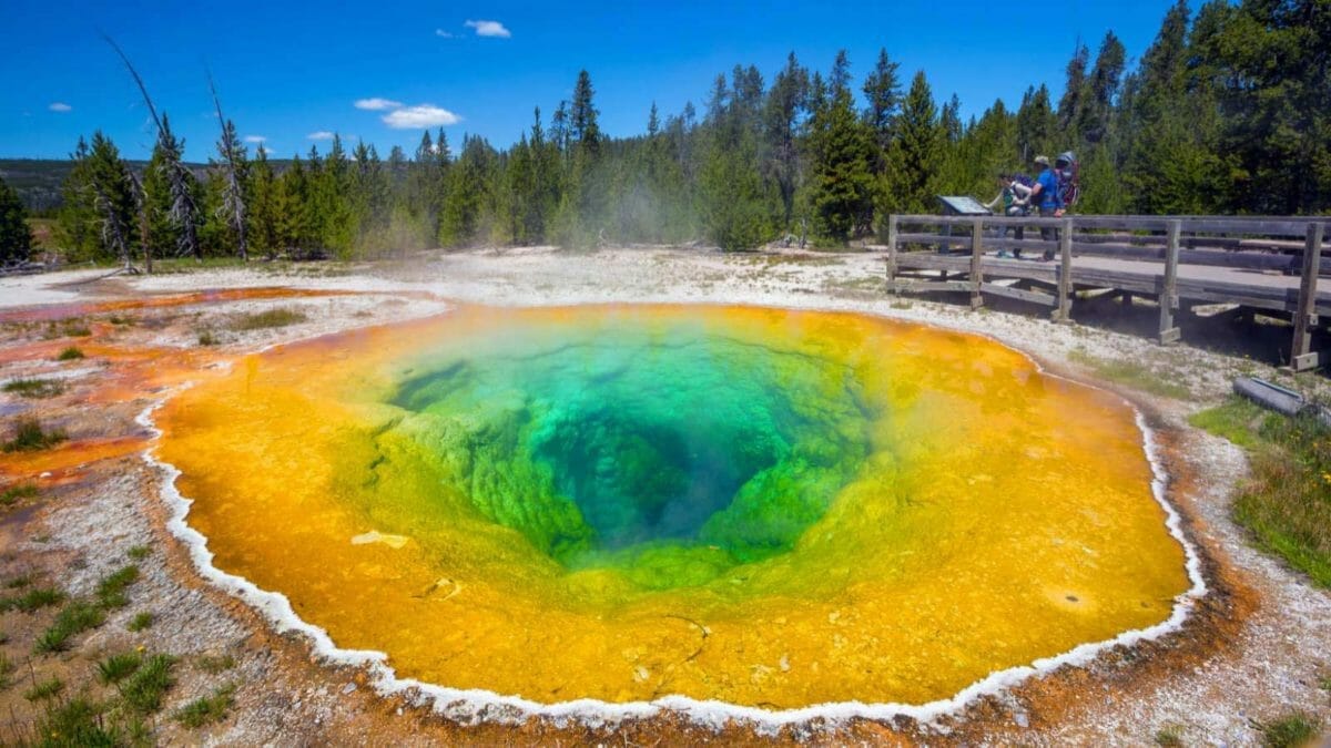 15 Historic U.S. Sites Every History Buff Should Visit 15 yellowstone national park morning glory
