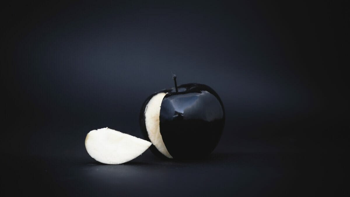 The Ghostly Allure of Albino Monkeys: Nature's Rare & Enchanting Anomalies 5 black diamond apple sliced open