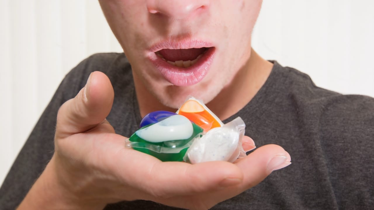 10 Common Household Items That Could Kill You 6 10 Common Household Items That Could Kill You - Detergent Pod ss797555044