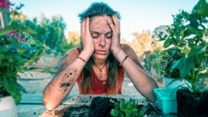 Top 10 Gardening Mistakes Beginners Must Avoid 1 Top 10 Gardening Mistakes Beginners Must Avoid - SAD GARDNER SS1832029972