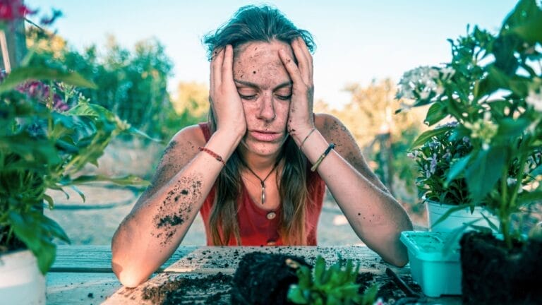 Top 10 Gardening Mistakes Beginners Must Avoid - SAD GARDNER SS1832029972