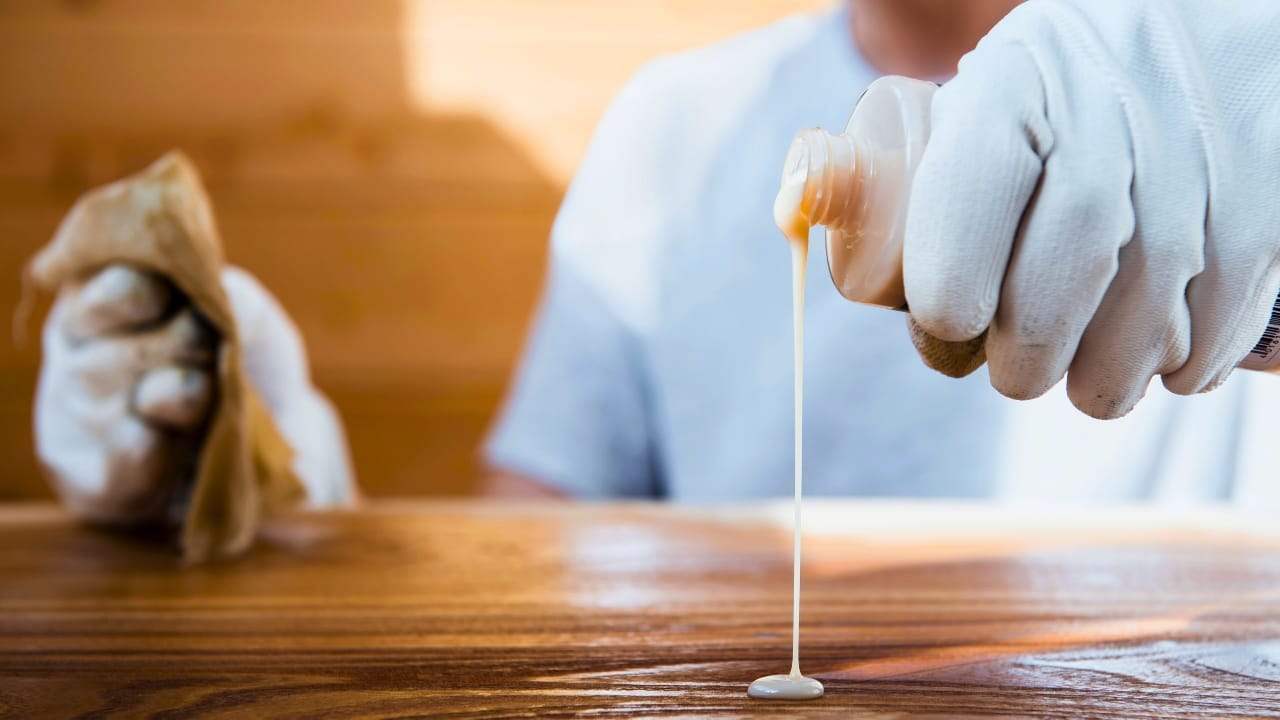 10 Common Household Items That Could Kill You 4 10 Common Household Items That Could Kill You - furniture polish ss1954175032