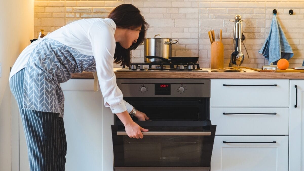 It Might Be Time to Stop Using Gas Stoves, According to Research - gas stove ss1713865159
