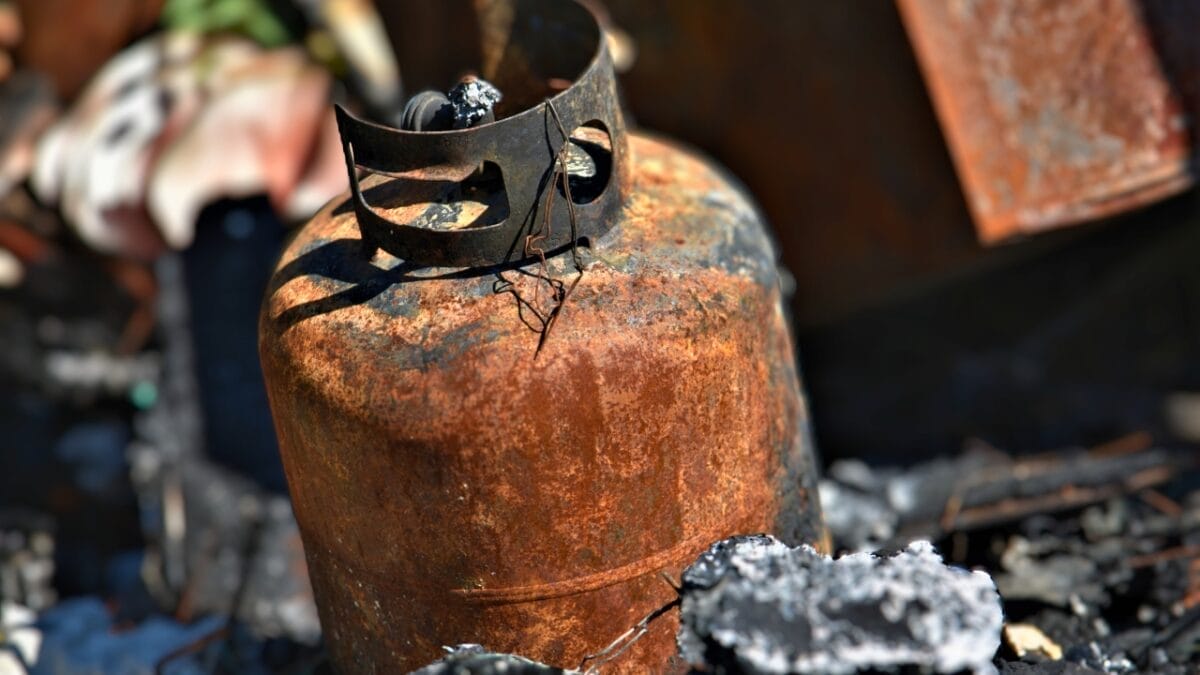 It Might Be Time to Stop Using Gas Stoves, According to Research - propane ss1827013421