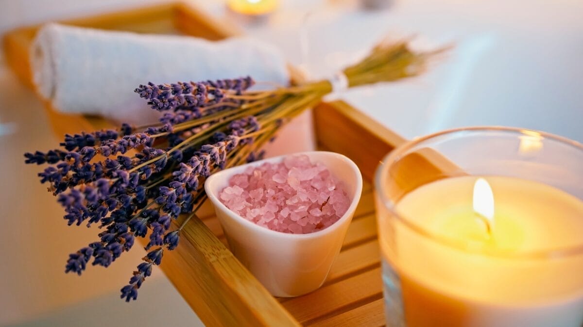 8 Things About Tonights Pink Moon You Probably Didn't Know - spirtual bath ss1905556609