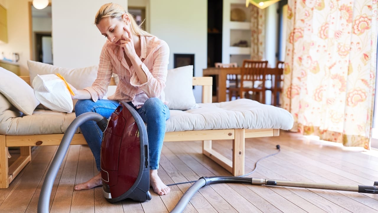 23 Energy-Guzzling Household Devices Spiking Your Electricity Bill 20 23 Energy-Guzzling Household Devices Spiking Your Electricity Bill - vacuum ss1684475098