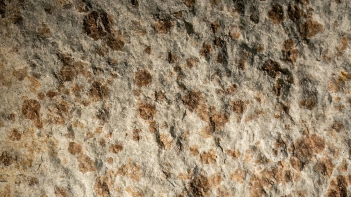 13 Crystals with Potentially Dangerous Properties - erlan ss2269644329