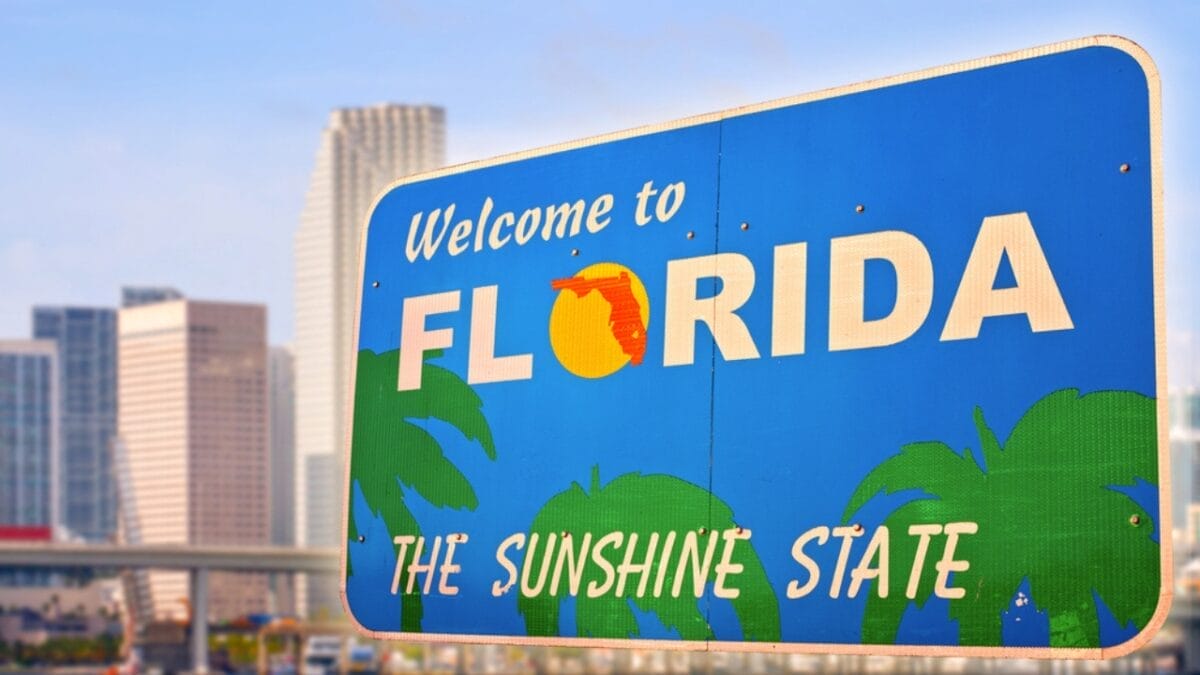 13 U.S. States with the Highest Homeless Population - florida ss301900193
