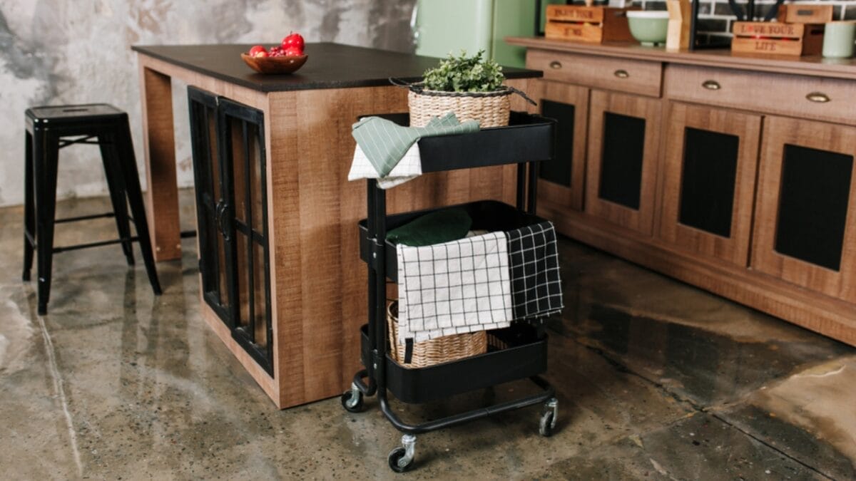 Refresh Your Kitchen in a Weekend with These 18 Simple DIY Ideas - kitchen cart ss1227132427