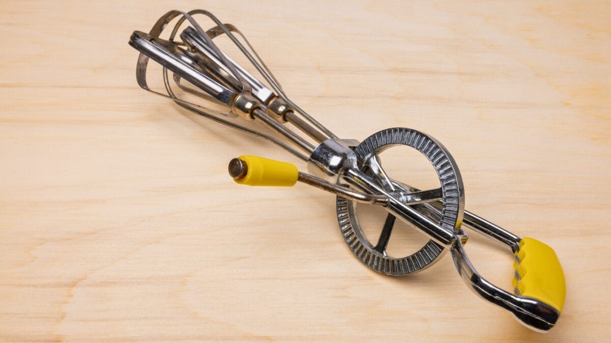 10 Traditional Tools Used in Amish Baking That You Should Consider - manual hand egg beater ss2137078573