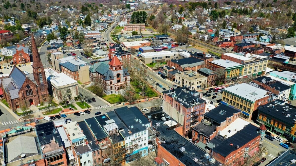 20 U.S. States Where Squatters Could Claim Your Property (Legally) 15 20 U.S. States Where Squatters Could Claim Your Property (Legally) - massachusetts house ss2161161507