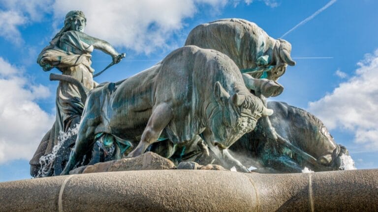 25 Legendary Animals of Norse Mythology 3 25 Legendary Animals of Norse Mythology - norse mythology ss1977057791