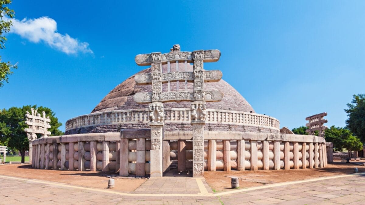 12 Oldest Structures in the World That Have Withstood the Test of Time 12 12 Oldest Structures in the World That Have Withstood the Test of Time - sanchi stupa monument india dp65492201