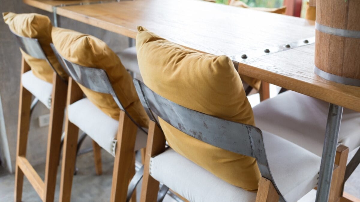 Refresh Your Kitchen in a Weekend with These 18 Simple DIY Ideas - seat cushion ss327561263
