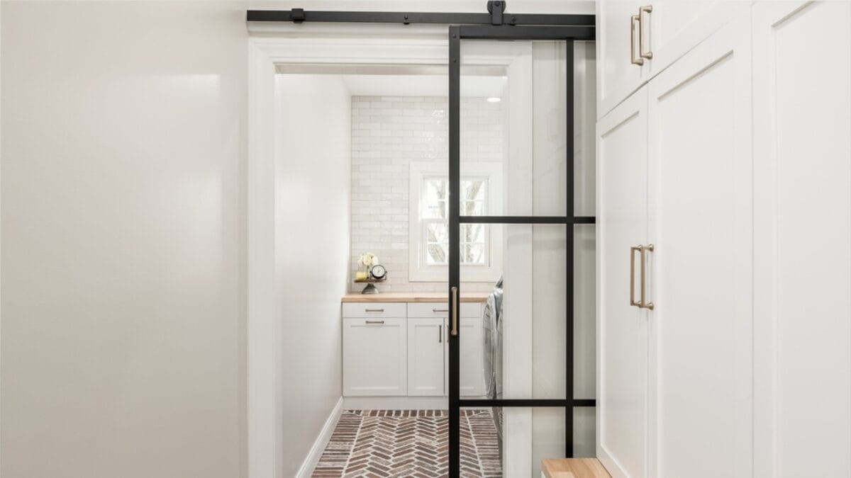 15 Clever Ways to Maximize Space in Your Tiny Laundry Room - sliding door laundry ss2425904767