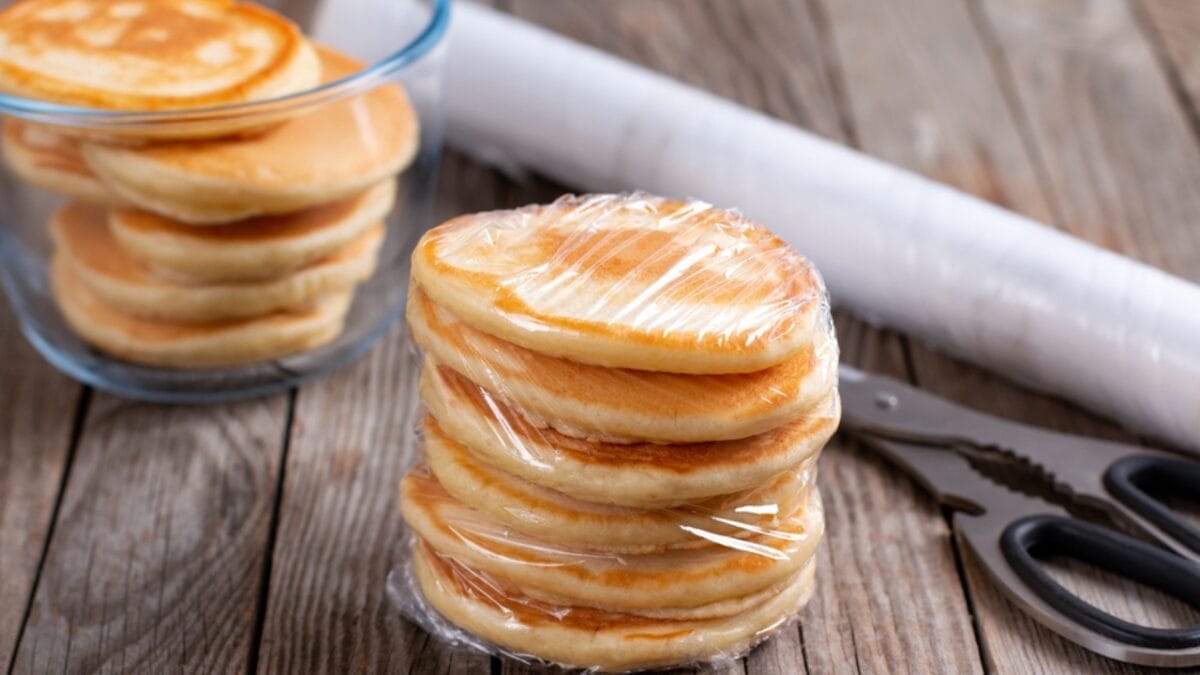 Ditch Store-Bought Boxes with a Healthy DIY Pancake & Waffle Mix 5 Ditch Store-Bought Boxes with a Healthy DIY Pancake & Waffle Mix - store pancake ss1900197775