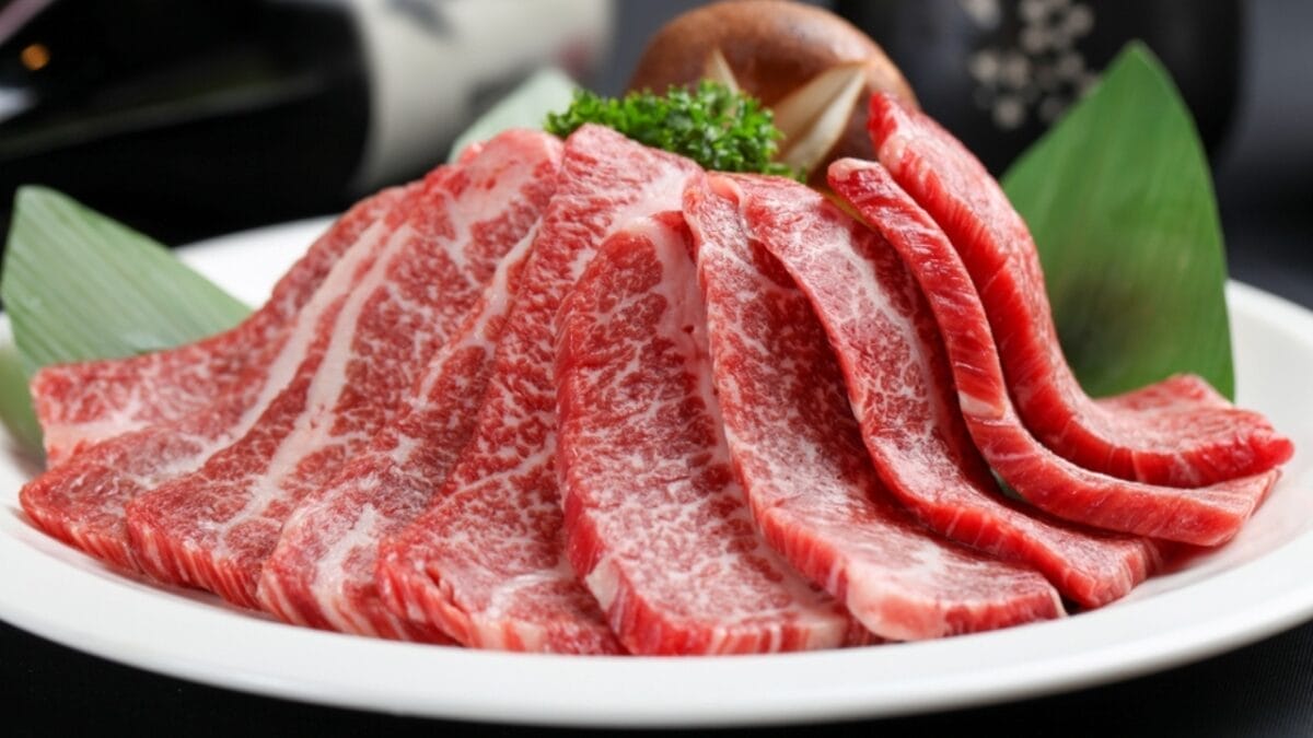 A Cut Above the Rest: 12 of The World's Most Luxurious & Expensive Meats - taste of luxury ss2197398021