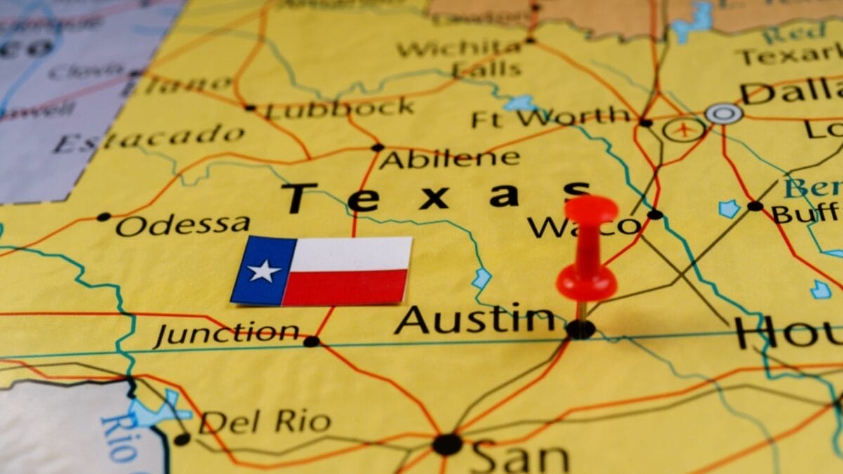 13 U.S. States with the Highest Homeless Population - texas ss1196382022