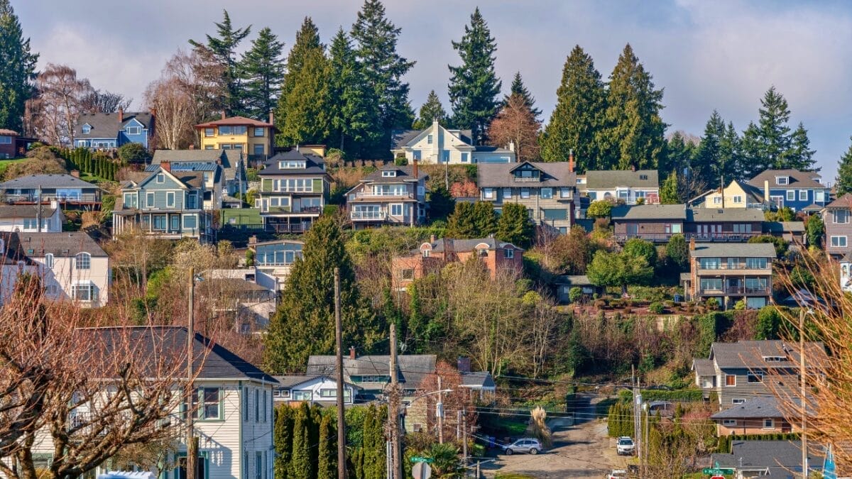 20 U.S. States Where Squatters Could Claim Your Property (Legally) 9 20 U.S. States Where Squatters Could Claim Your Property (Legally) - washington house ss2430460867