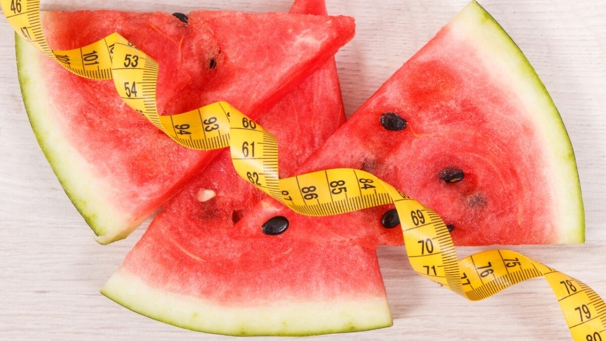 7 Nutritional Benefits of Watermelon Rinds That Will Make You Think Twice Before Throwing Them Away 4 7 Nutritional Benefits of Watermelon Rinds That Will Make You Think Twice Before Throwing Them Away - weightloss dp413451610