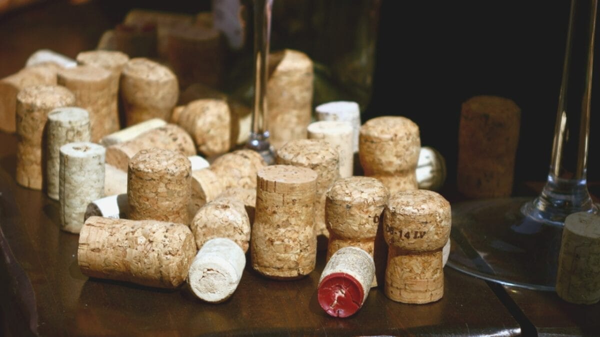 10 Items Not to Throw Away & Unexpected Ways to Repurpose - wine cork ss279284399
