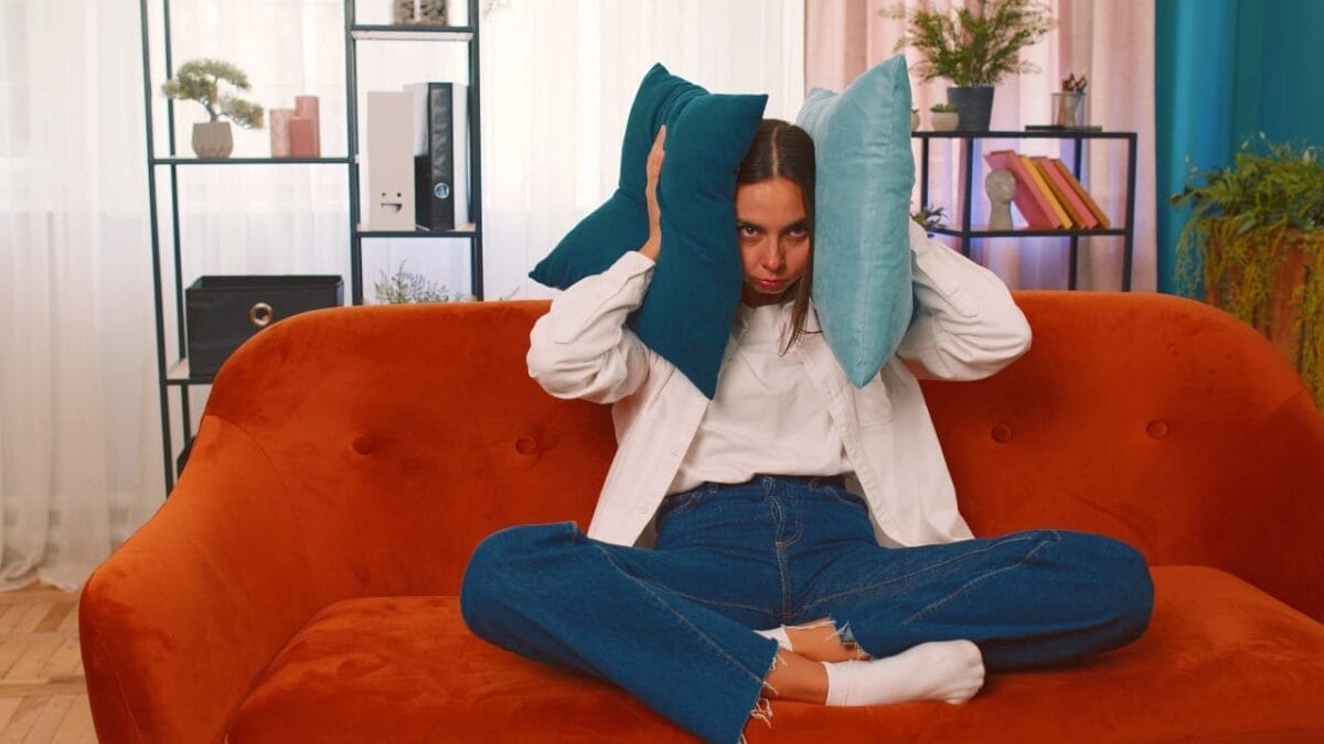 9 Insights: The Historic Brood XIX Cicada Emergence in 2024 4 9 Insights: The Historic Brood XIX Cicada Emergence in 2024 - woman loud s2204219043