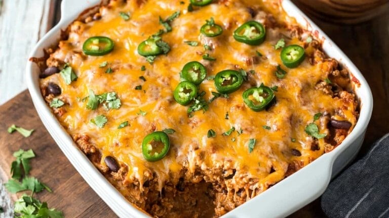 Simple Beef Burrito Casserole Recipe for Busy Weeknights 5 Simple Beef Burrito Casserole Recipe for Busy Weeknights - Beef Burrito Casserole