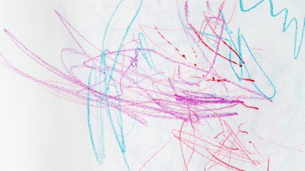 15 Household Items You Can Polish Up Using Toothpaste 11 15 Household Items You Can Polish Up Using Toothpaste - Crayon Marks on Walls ss2368921937