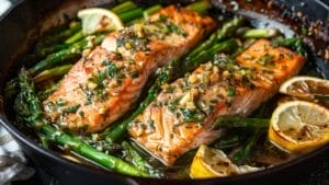 For a Quick, Flavorful Dinner, Try Keto Salmon with Asparagus 1 For a Quick, Flavorful Dinner, Try Keto Salmon with Asparagus - Keto Salmon with Asparagus Ai1