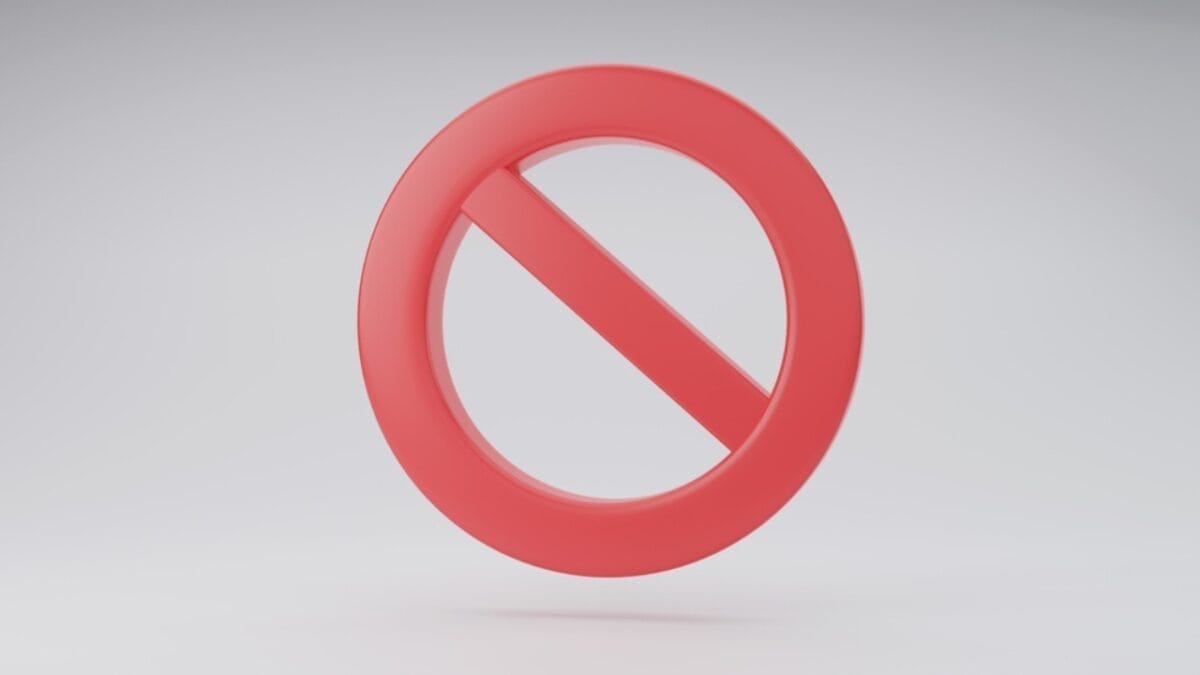 New Study Finds PFAS Chemicals in All Tested Pet Food Brands 6 New Study Finds PFAS Chemicals in All Tested Pet Food Brands - Lack of Regulation Disclosure around PFAS Use ss2360885875