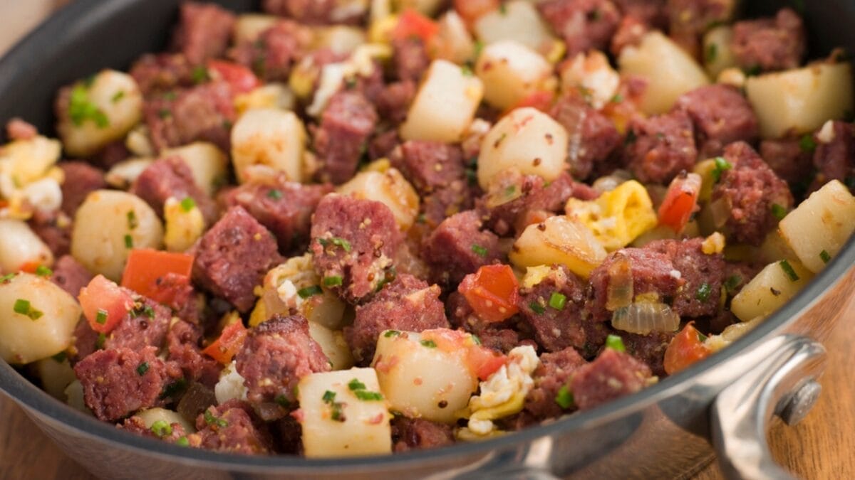 Where to Find the Best Cheap Breakfast in Every State 23 Where to Find the Best Cheap Breakfast in Every State - Massachusetts corned beef hash dp4766105