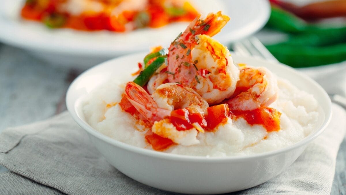 Where to Find the Best Cheap Breakfast in Every State 26 Where to Find the Best Cheap Breakfast in Every State - Mississippi shrimp and grits dp54499217