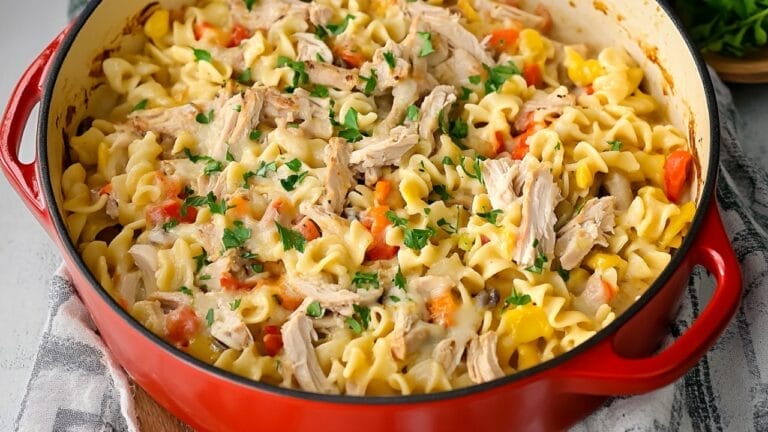 From Holiday Leftovers to Everyday Dinner: Turkey Noodle Casserole 2 From Holiday Leftovers to Everyday Dinner: Turkey Noodle Casserole - One Pot Turkey Noodle Casserole