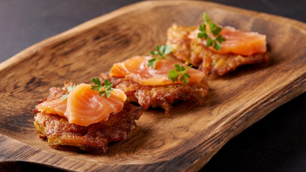 Where to Find the Best Cheap Breakfast in Every State 39 Where to Find the Best Cheap Breakfast in Every State - Oregon salmon hash dp164558928