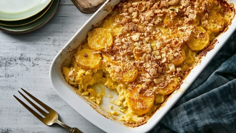 Comfort Food Classic: The Return of Squash Casserole 7 Comfort Food Classic: The Return of Squash Casserole - Squash Casserole