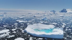 Antarctica Plummets Into Record Lows During Worldwide Heat Surge 1 Antarctica Plummets Into Record Lows During Worldwide Heat Surge - antarctica melting blue water ss2454729179