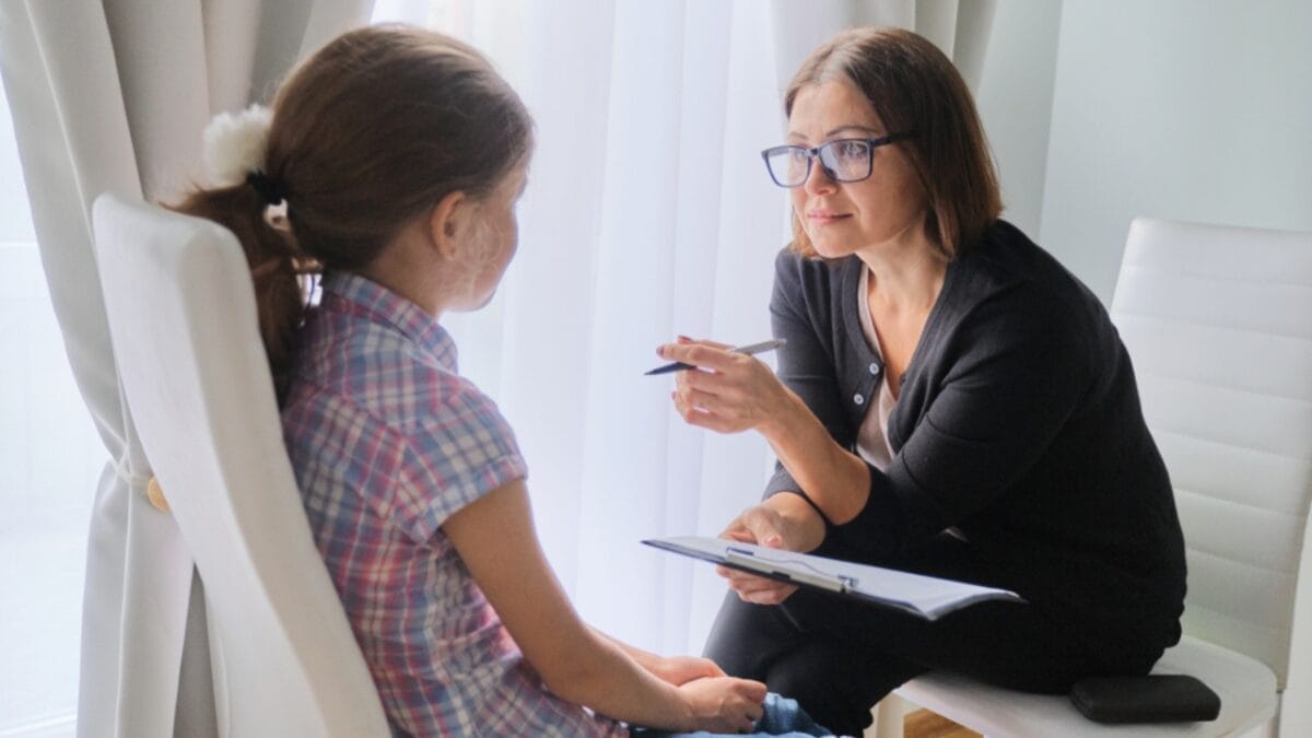 EWG’s 2024 Fruit & Veggie Dirty Dozen (Highest in Pesticides) & Clean 15 Lists 32 EWG’s 2024 Fruit & Veggie Dirty Dozen (Highest in Pesticides) & Clean 15 Lists - behavioral issue children ss1517601026