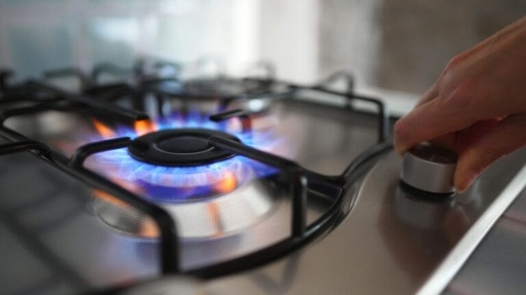 The Dangers of Gas Stoves: Why It's Time to Rethink Your Kitchen Appliances 9 The Dangers of Gas Stoves: Why It's Time to Rethink Your Kitchen Appliances - burner gas stove ss2277294059