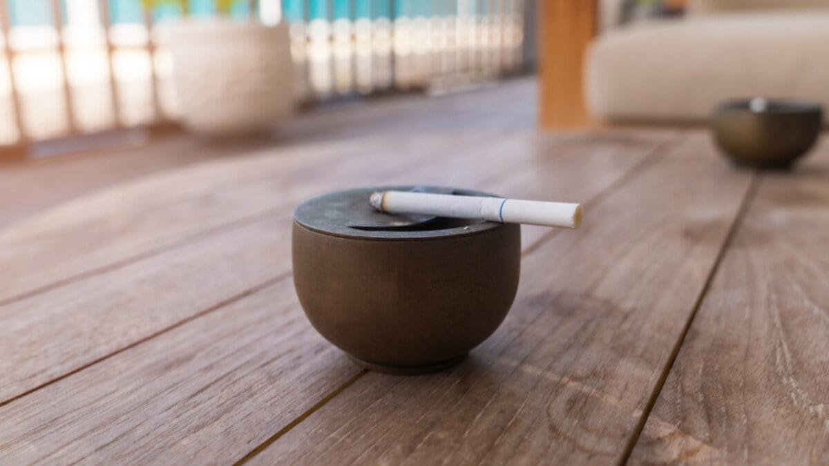 34 Mistakes to Avoid if You Want to Sell Your House 35 34 Mistakes to Avoid if You Want to Sell Your House - cigarette in home ss1125021482