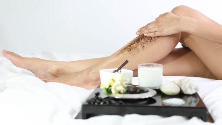 13 Creative & Practical Uses of Coffee Grounds That You Can Do at Home 9 13 Creative & Practical Uses of Coffee Grounds That You Can Do at Home - coffee grounds woman dp78711762